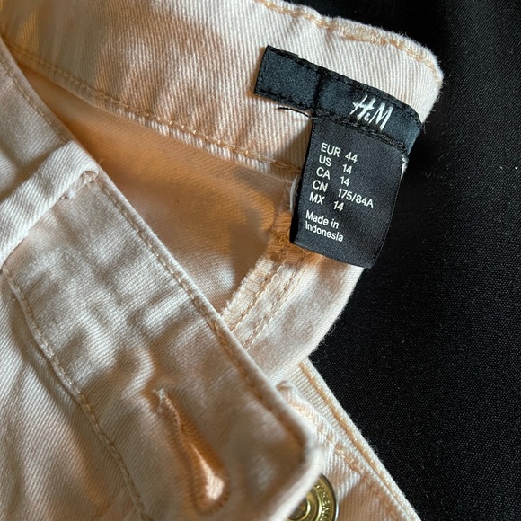 H&M Skinny Jeans - Picture 5 of 5